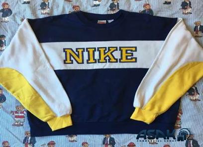 Purchase and price of vintage sports sweatshirt types